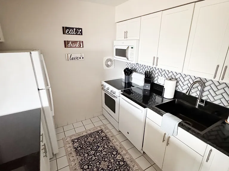 MONASTERY APARTMENTS — Photo 17
