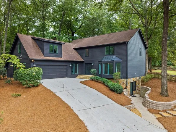 7632 Auden Trl, Sandy Springs, GA 30350