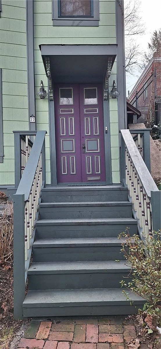 Building Photo - 22 Brownell St