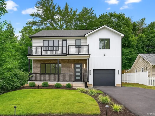 3 Forshee St, Monroe, NY 10950