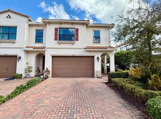 10092 Brickhill Dr, Boca Raton, FL 33428