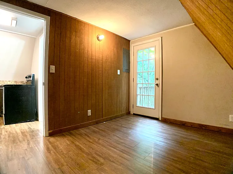 1431 Fort Campbell Blvd — Photo 11