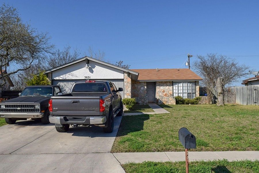 1st image of 3831 Pipers Meadow St