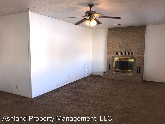 3rd image of 294 De Barr Ave