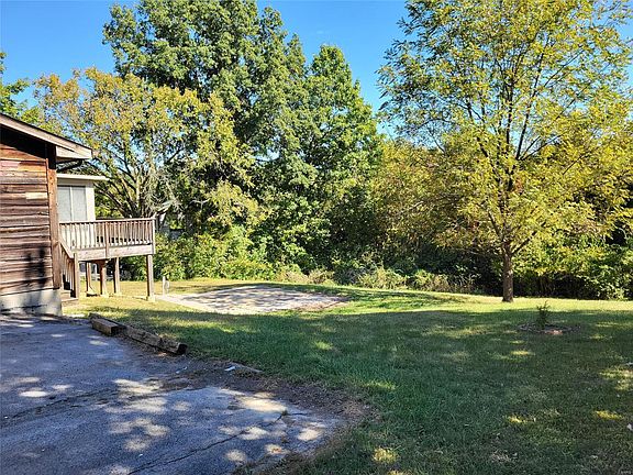 3rd image of 1684 Hobelman Dr