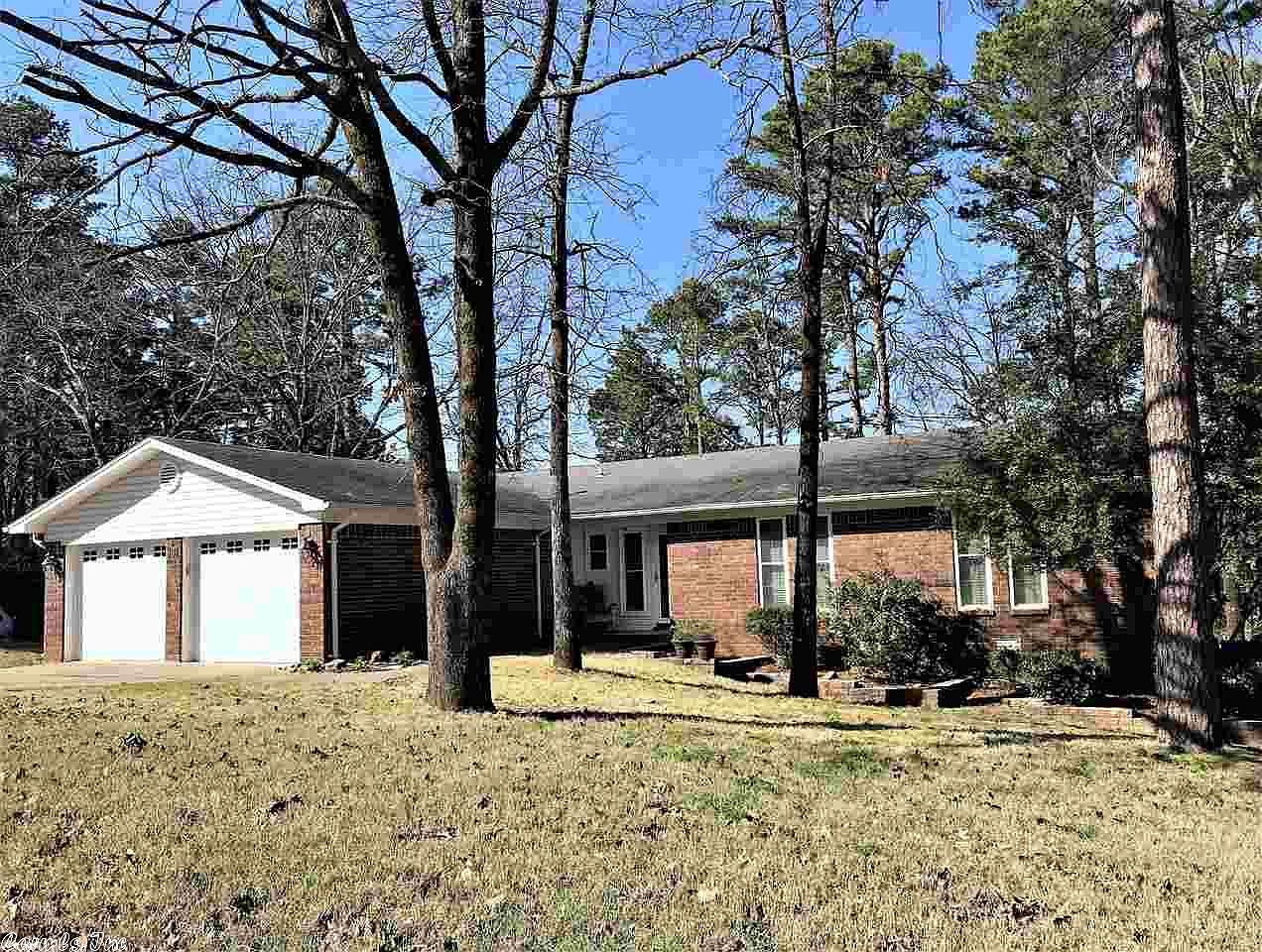 101 Canterbury Cir, Russellville, AR 72802 | Zillow