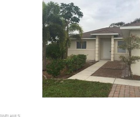 1st image of 421 Petite Ave