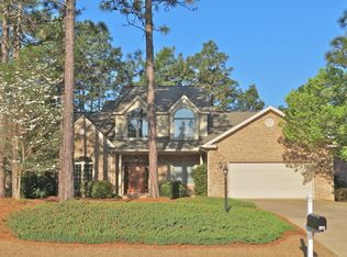 140 Hunter Trl, Southern Pines, NC 28387