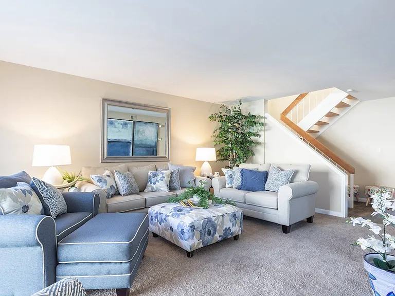 Grand Lake Townhomes