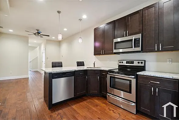 1521 W Seybert St #B — Photo 3
