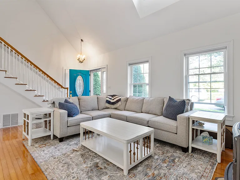 11 Richard Rd — Photo 11