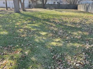 1105 N Champaign St, Champaign, IL