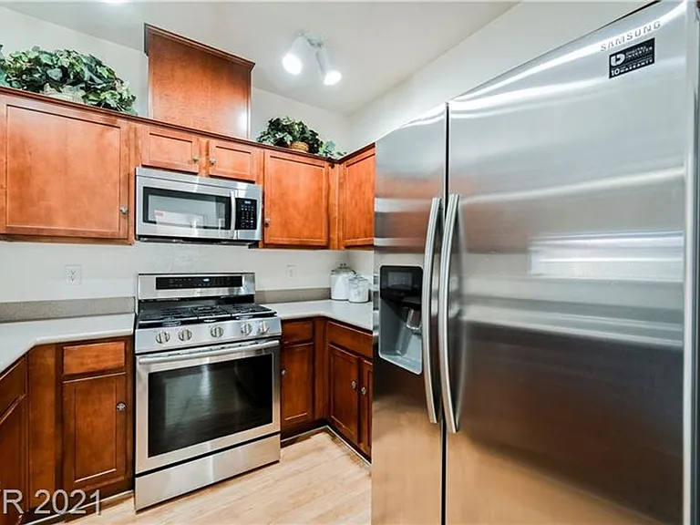 6868 Sky Pointe Dr #2051 — Photo 15