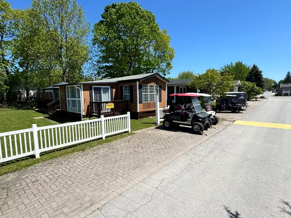 490 Empire Rd #For204, Pt Colborne, ON L0S 1R0