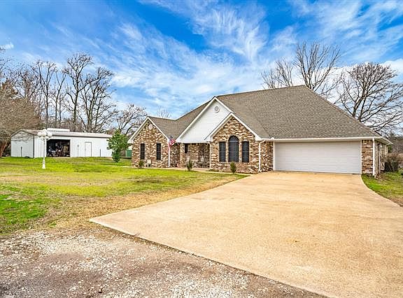 2nd image of 130 Vz County Road 4105