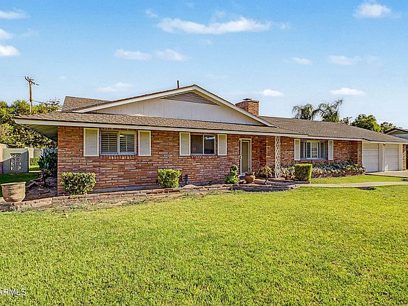 3rd image of 343 E BROADMOR Drive