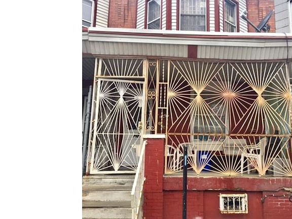 2nd image of 4050 N Franklin St