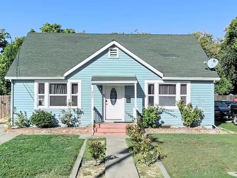 826 Almond St — Photo 1