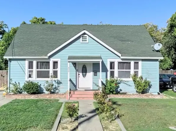 826 Almond St, Yuba City, CA 95991