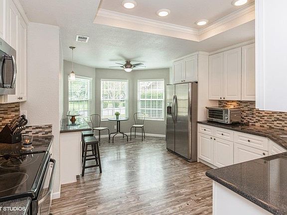 3rd image of 2310 Bayo Claros Cir