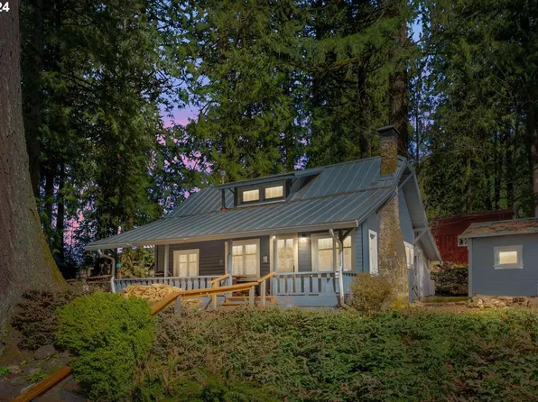 26630 E Roberts Rd, Welches, OR 97067