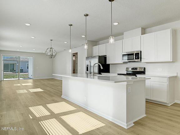 5th image of 7124 MAHOGANY RUN Drive