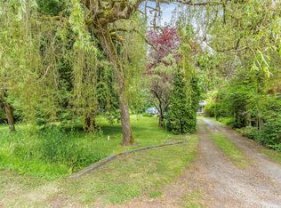 12587 23rd Ave, Surrey, BC V4A 2C5