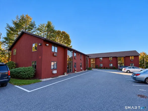 119 Kinney St APT 1D, Torrington, CT 06790