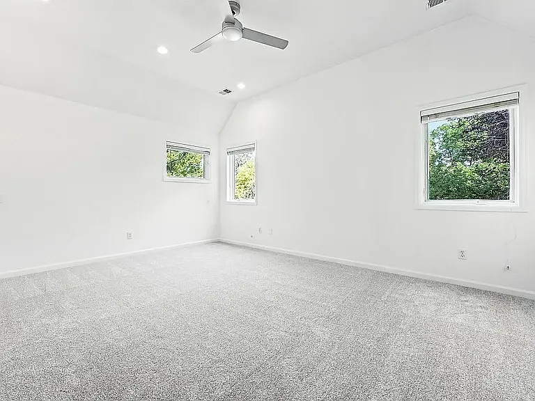 Apple Way — Photo 38