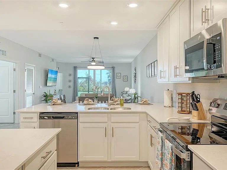 17475 Opal Sand Dr #101 — Photo 21