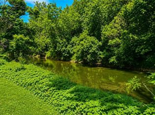 9366 S Stonebridge Rd, Salem, IN 47167