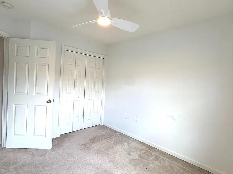 232 Morlatt Ln — Photo 10