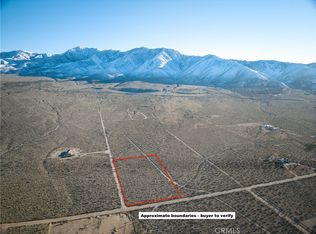 700 Santa Rosa Rd, Lucerne Valley, CA 92356