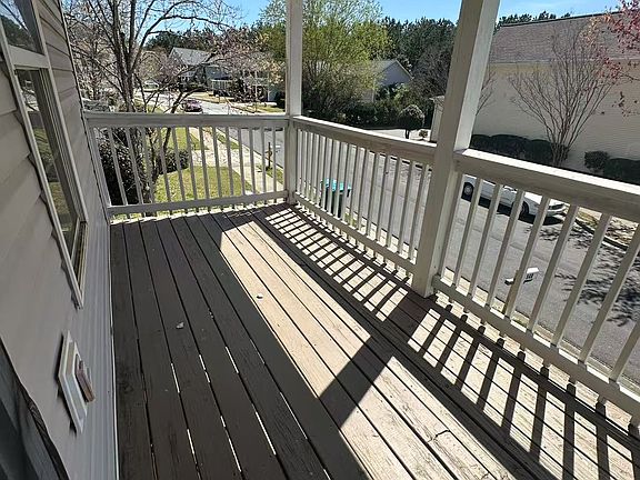 3rd image of 148 Milford Dr