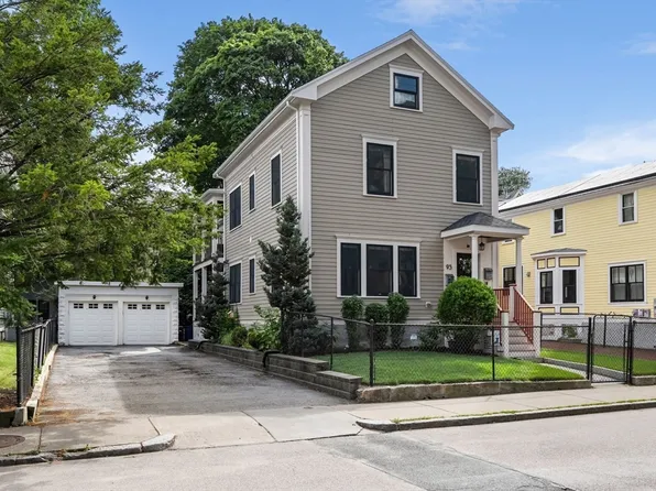 95 Green St #2, Jamaica Plain, MA 02130