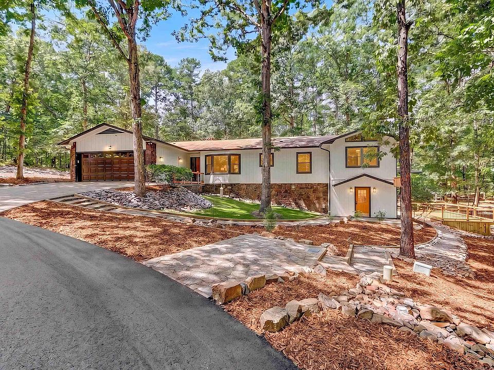 1st image of 4 Silleda Ln
