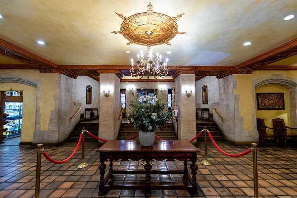 Sold by Brown Harris Stevens | media 26