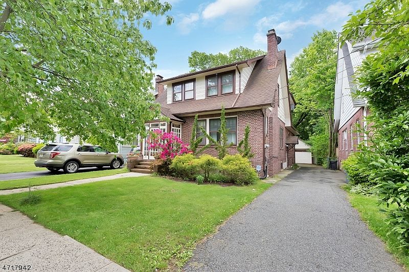 84 Midland Blvd Maplewood NJ Zillow