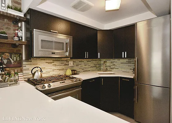 Sold by Living New York | media 8