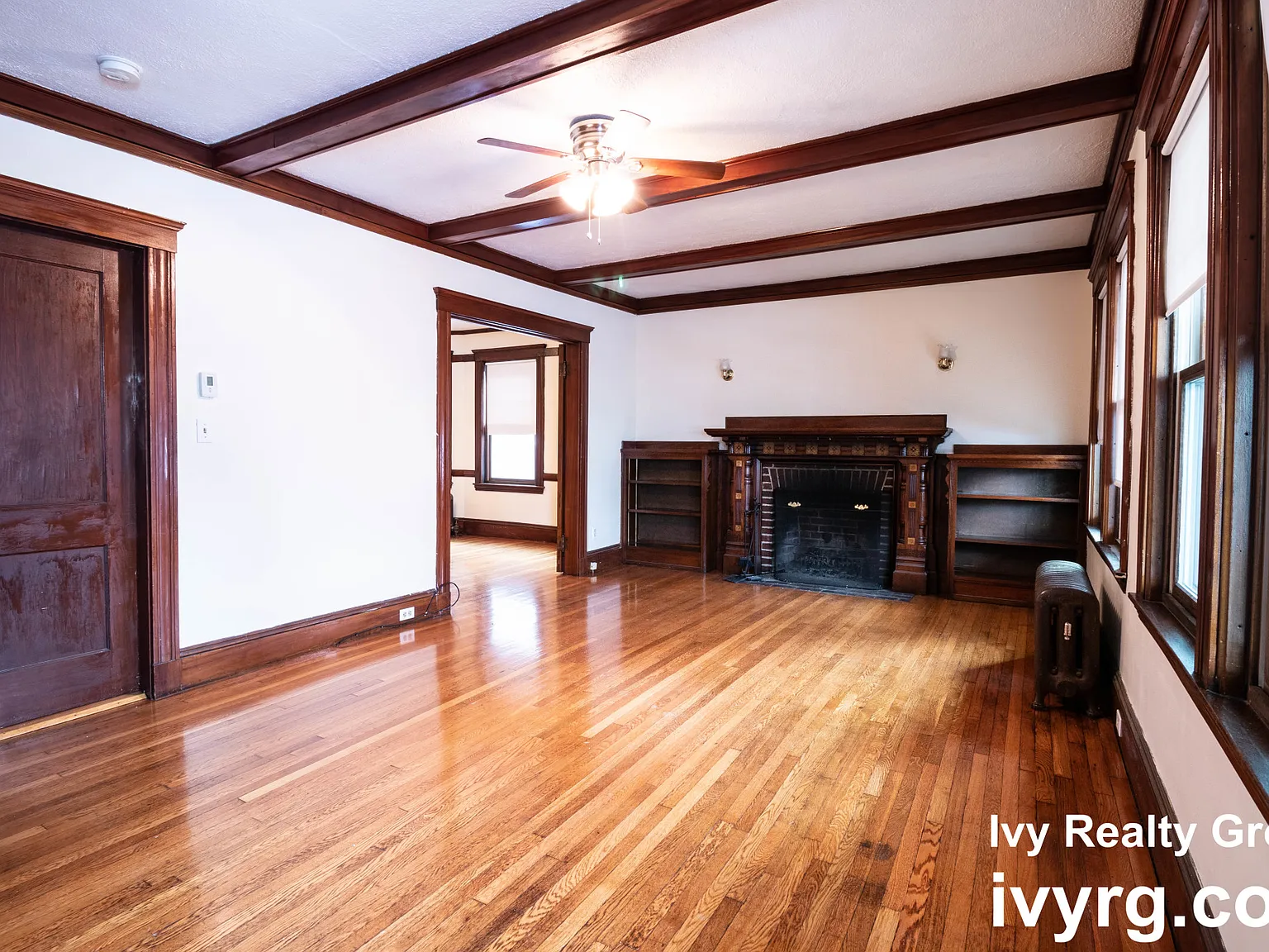 2 bed, 1.0 bath, $3,000 — Photo 3