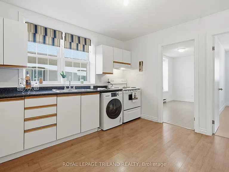 715 King St #1 — Photo 3