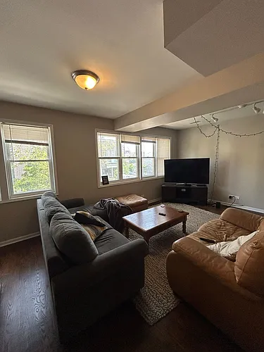 1505 W Huron St #2 Photo 1