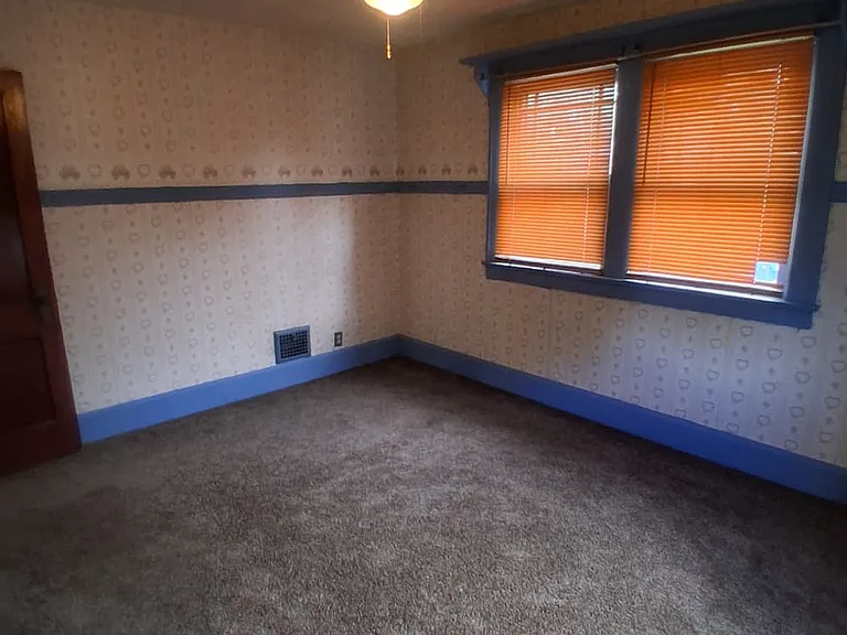 354 E Indianola Ave #1 — Photo 40