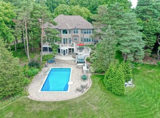 W36 Oakwood DRIVE, Delafield, WI 53018