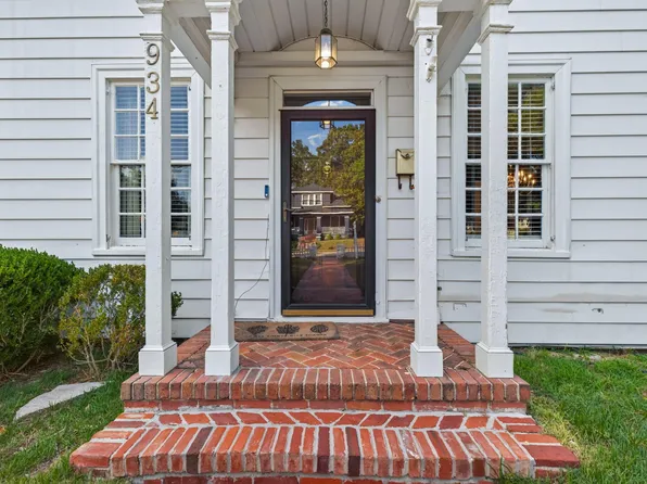 934 S Chestnut St, Henderson, NC 27536