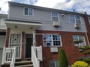 12136 8th Ave #1, College Point, NY 11356
