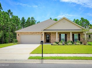 1067 Brackish Pl, Ocean Springs, MS 39564