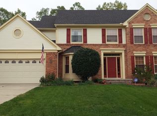 24540 Ridgeview Dr, Farmington Hills, MI 48336