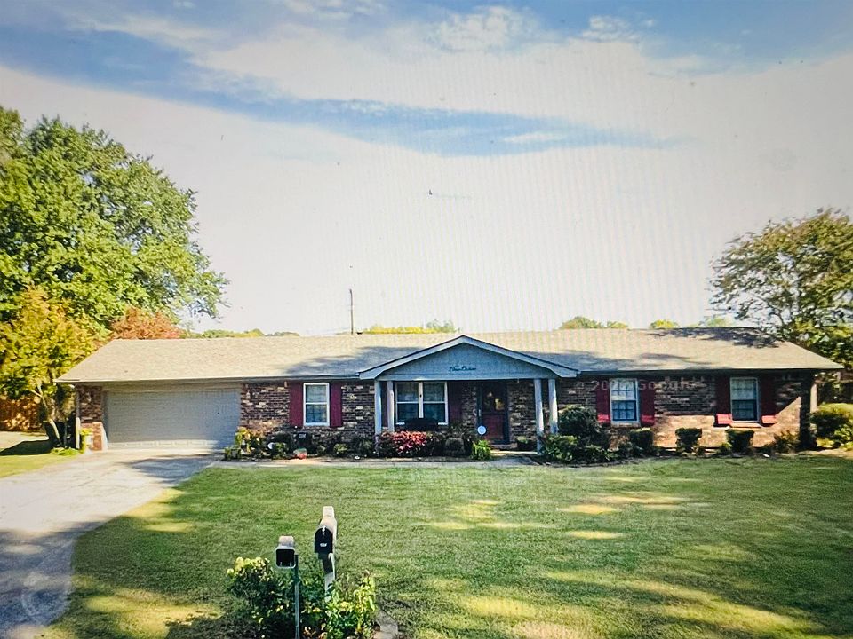 1st image of 1107 Hillandale Dr
