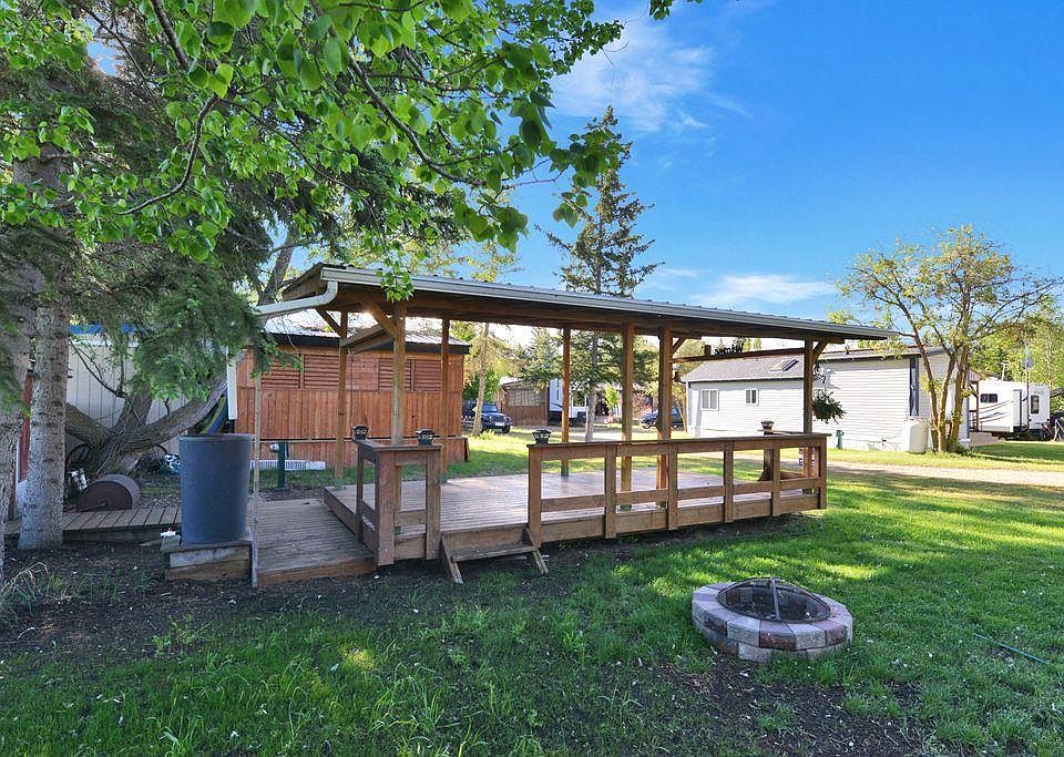 1st image of 12040 Township Road 422 #16